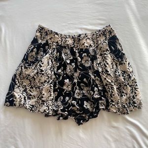 Free People Floral Shorts | Size 4